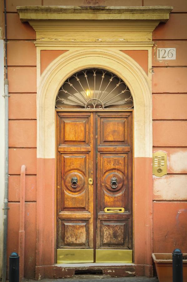 Pied-A-Terre Domusuite Rhome Colosseo Rome Room photo